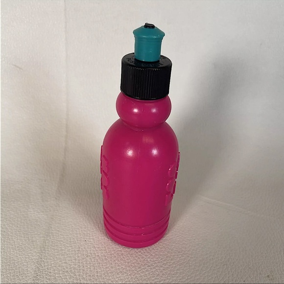 2 Vintage 80’s Caboodle Plastic Travel Toiletry Bottles - Picture 5 of 5